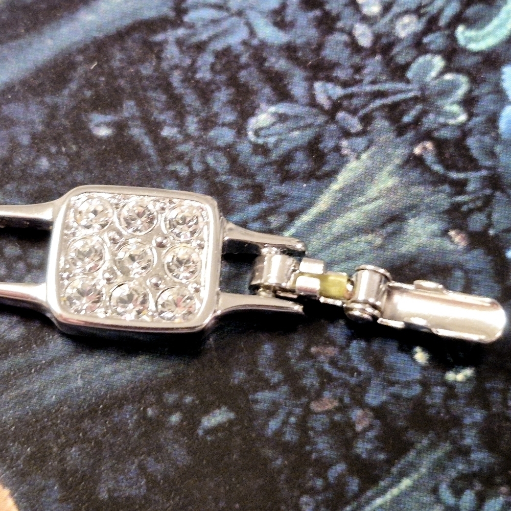Swarovski Bracelet Extender With Many Crystas - Picture 4 of 5